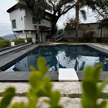 Hotel Finca Del Valle Valle de Bravo Bagian luar foto
