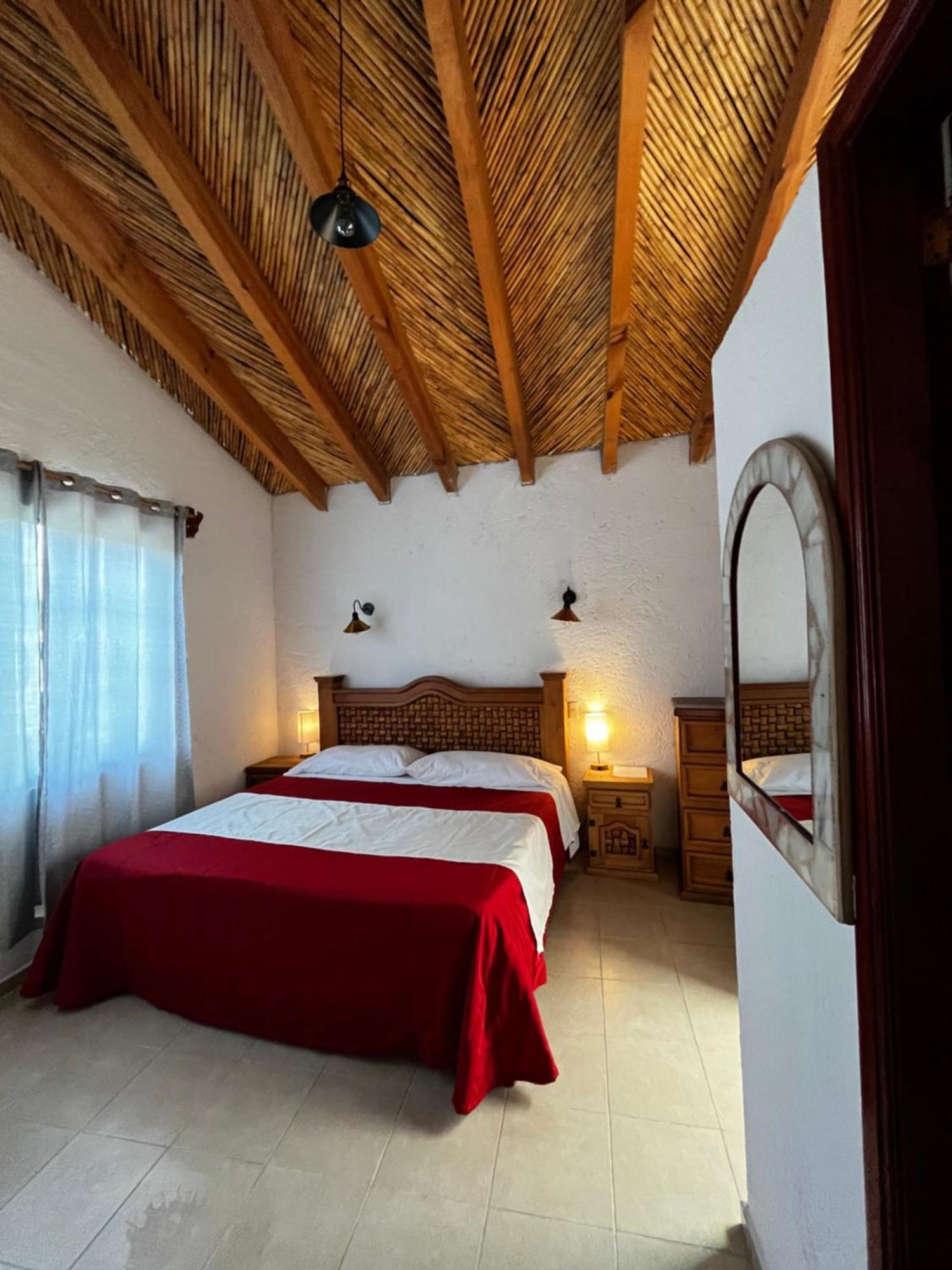 Hotel Finca Del Valle Valle de Bravo Bagian luar foto